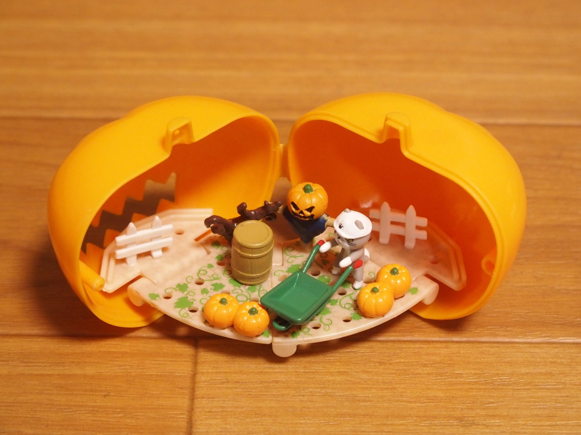 ของเล่นแคปซูล Tarlin น่ารัก ฉา - Cosplay Bat Prop บทวิจารณ์และราคา